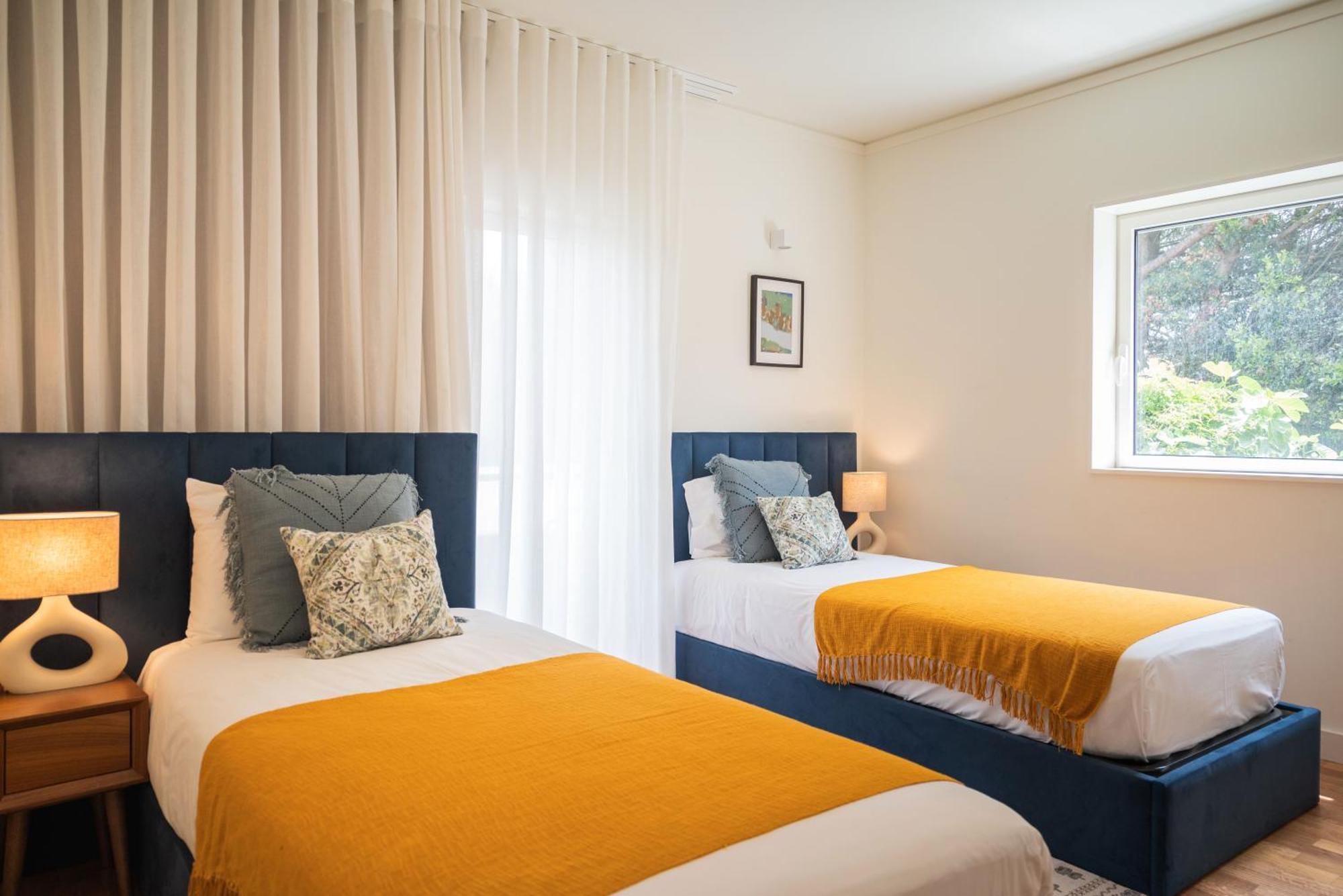 Bombarda Homes Порту Екстер'єр фото